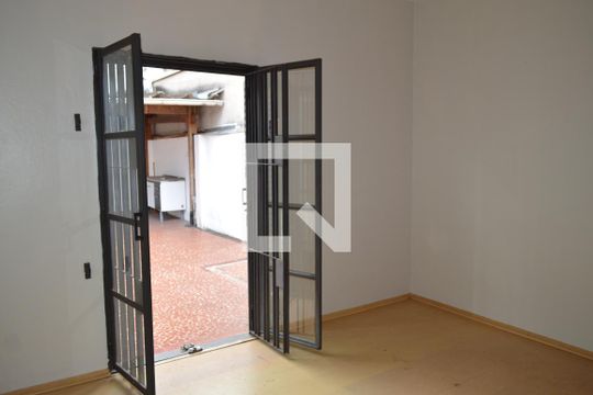 Quarto 3 de casa à venda com 5 quartos, 217m² em Vila Mariana, São Paulo