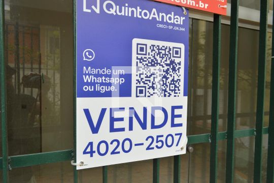 Plaquinha de casa à venda com 5 quartos, 217m² em Vila Mariana, São Paulo