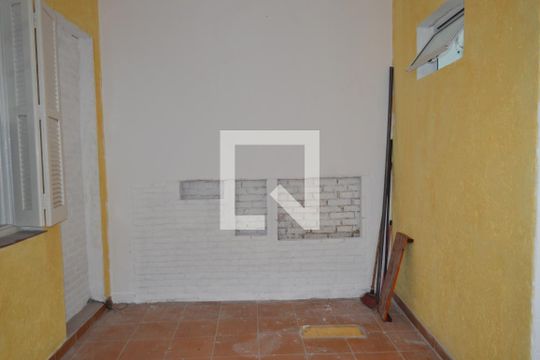 Garagem de casa à venda com 5 quartos, 217m² em Vila Mariana, São Paulo