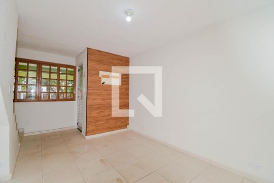 Sala de casa para alugar com 3 quartos, 60m² em Residencial Parque Cumbica, Guarulhos
