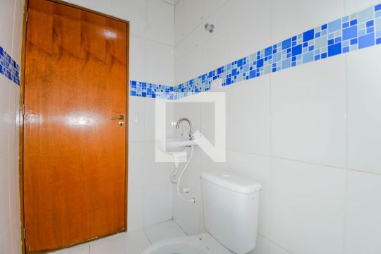 Banheiro Suíte  de casa para alugar com 3 quartos, 60m² em Residencial Parque Cumbica, Guarulhos