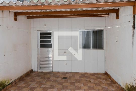 Área de Serviço de casa para alugar com 3 quartos, 60m² em Residencial Parque Cumbica, Guarulhos