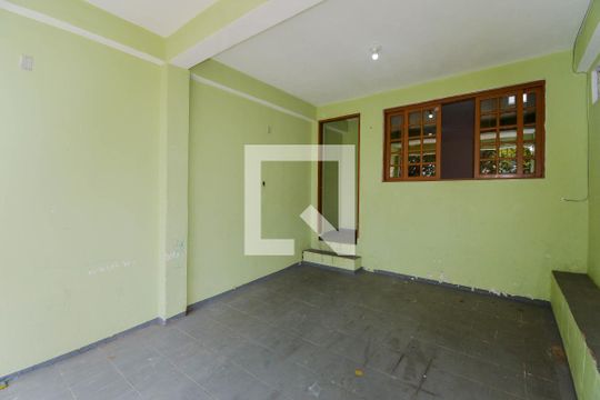 Área comum de casa para alugar com 3 quartos, 60m² em Residencial Parque Cumbica, Guarulhos