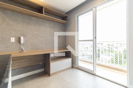 Sala de apartamento para alugar com 1 quarto, 30m² em Sacoma, São Paulo