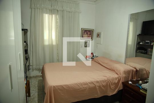 Quarto de casa à venda com 2 quartos, 88m² em Jardim das Acacias, São Bernardo do Campo