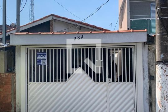 Fachada de casa à venda com 2 quartos, 88m² em Jardim das Acacias, São Bernardo do Campo