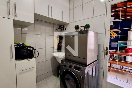 Área de Serviço de casa à venda com 3 quartos, 170m² em Medeiros, Jundiaí