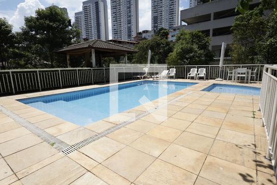 Área comum - Piscina de apartamento para alugar com 2 quartos, 50m² em Vila Andrade, São Paulo