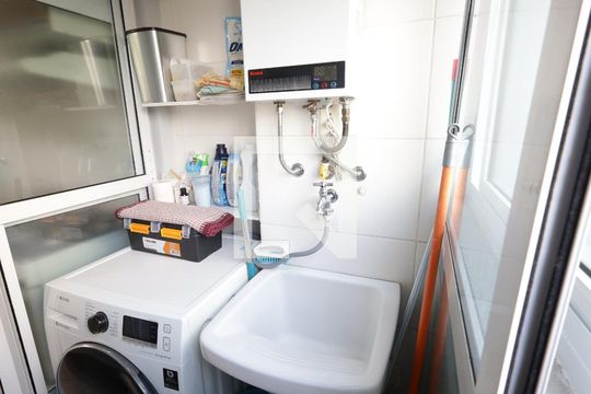 Área de Serviço de apartamento para alugar com 2 quartos, 50m² em Vila Andrade, São Paulo