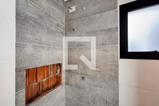 Banheiro da Suíte de apartamento à venda com 2 quartos, 100m² em Parque Oratório, Santo André