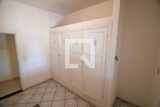 Suíte 2 de casa para alugar com 3 quartos, 225m² em Vila Industrial (campinas), Campinas