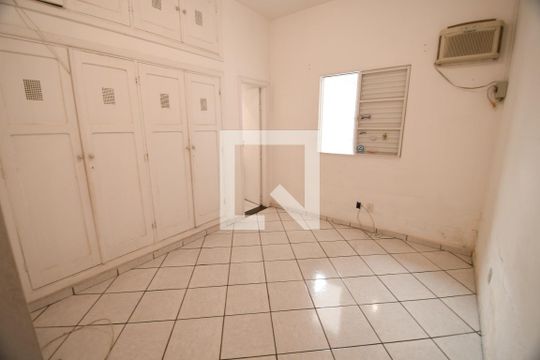 Suíte 1 de casa para alugar com 3 quartos, 225m² em Vila Industrial (campinas), Campinas