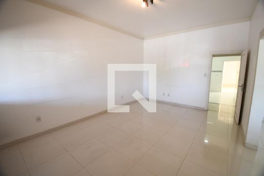 Sala 2 de casa para alugar com 3 quartos, 225m² em Vila Industrial (campinas), Campinas