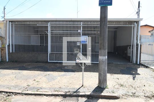 Fachada de casa para alugar com 3 quartos, 225m² em Vila Industrial (campinas), Campinas
