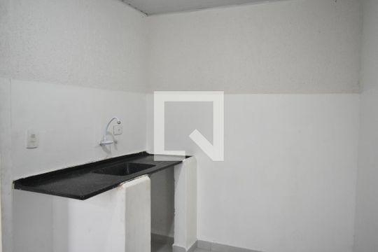Cozinha de casa para alugar com 1 quarto, 55m² em Vila da Saúde, São Paulo