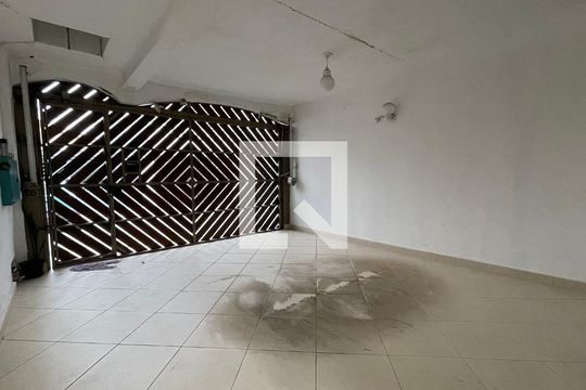 Garagem de casa à venda com 4 quartos, 150m² em Vila Pedroso, São Paulo