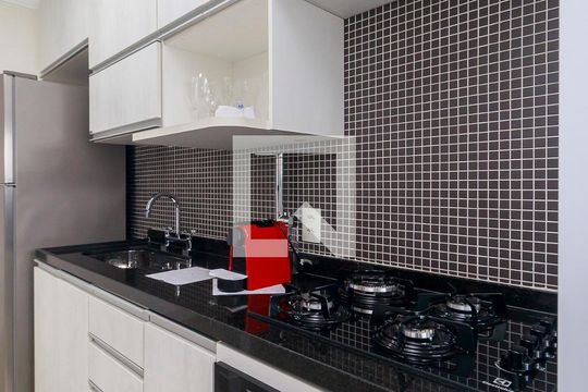 Cozinha de apartamento à venda com 1 quarto, 88m² em Vila Gertrudes, São Paulo