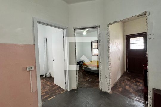 Sala 1 de casa de condomínio para alugar com 4 quartos, 104m² em Centro, São Leopoldo