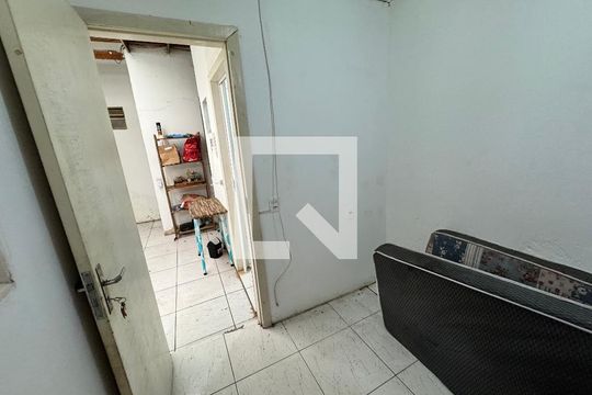 Quarto 3 de casa de condomínio para alugar com 4 quartos, 104m² em Centro, São Leopoldo