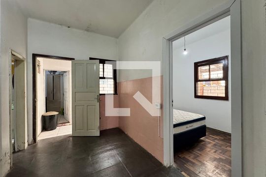 Sala 1 de casa de condomínio para alugar com 4 quartos, 104m² em Centro, São Leopoldo