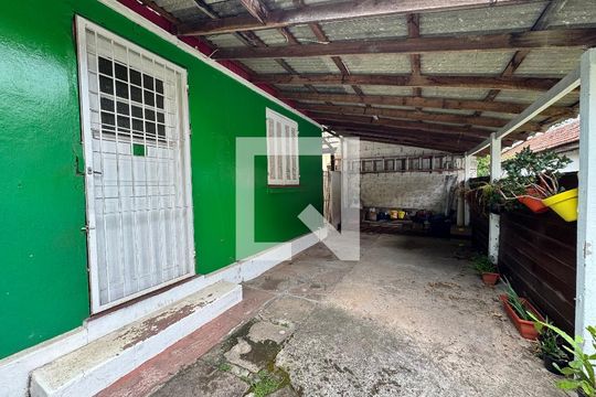 Garagem de casa de condomínio para alugar com 4 quartos, 104m² em Centro, São Leopoldo