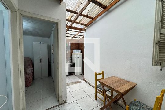 Cozinha de casa de condomínio para alugar com 4 quartos, 104m² em Centro, São Leopoldo