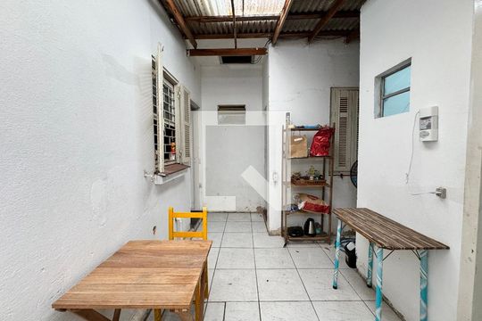 Cozinha de casa de condomínio para alugar com 4 quartos, 104m² em Centro, São Leopoldo