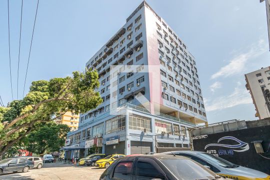 Fachada do predio de apartamento à venda com 2 quartos, 76m² em Olaria, Rio de Janeiro
