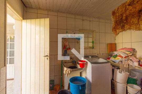 Área de Serviço de casa à venda com 6 quartos, 410m² em São Luis, Canoas
