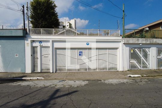 Fachada de casa à venda com 2 quartos, 270m² em Cursino, São Paulo