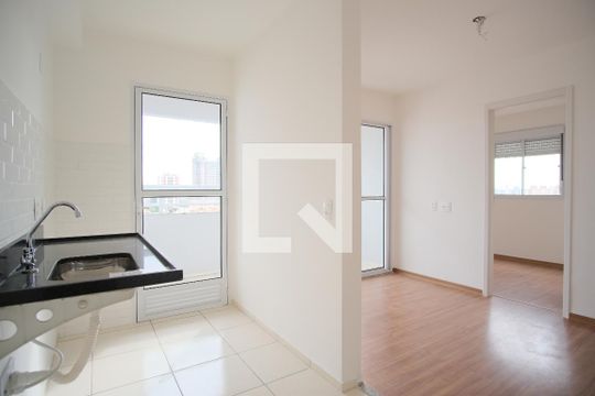 Cozinha de apartamento à venda com 2 quartos, 42m² em Vila Aricanduva, São Paulo