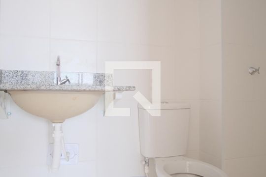 Banheiro de apartamento à venda com 2 quartos, 42m² em Vila Aricanduva, São Paulo