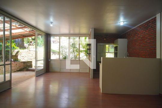 Casa à venda com 3 quartos, 85m² em Guarani, Novo Hamburgo