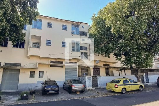 Fachada do Prédio de apartamento para alugar com 2 quartos, 80m² em Vicente de Carvalho, Rio de Janeiro