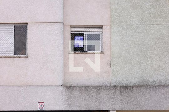 Placa  de apartamento à venda com 2 quartos, 54m² em Parada Xv de Novembro, São Paulo