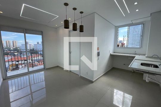 Apartamento à venda com 2 quartos, 39m² em Vila Gomes, São Paulo