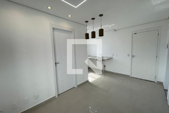 Sala de apartamento à venda com 2 quartos, 39m² em Vila Gomes, São Paulo