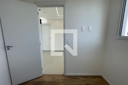 Quarto  de apartamento à venda com 2 quartos, 39m² em Vila Gomes, São Paulo