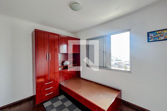 Quarto 2 de apartamento para alugar com 2 quartos, 80m² em Vila Bertioga, São Paulo