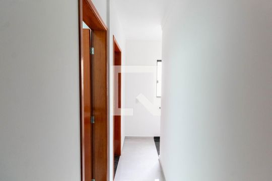Corredor de casa de condomínio à venda com 2 quartos, 120m² em Penha de França, São Paulo