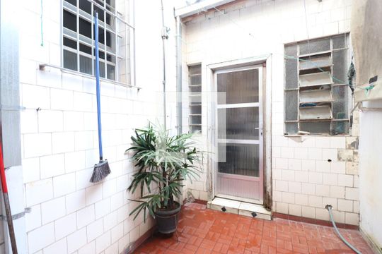 Quintal de casa à venda com 2 quartos, 108m² em Bom Retiro, São Paulo