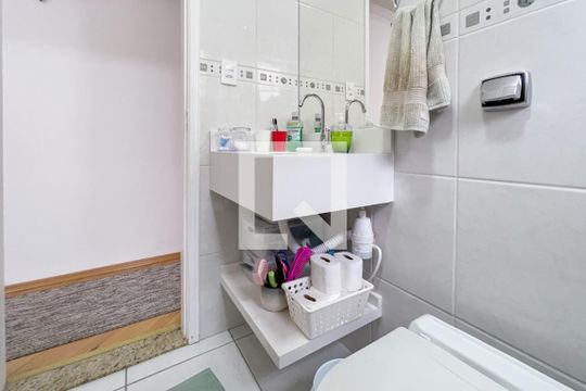 Banheiro - Suíte de casa à venda com 4 quartos, 175m² em Vila Santa Luzia, São Bernardo do Campo