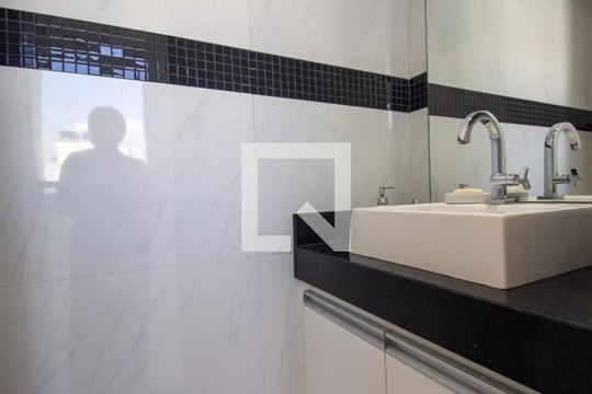 Lavabo de apartamento à venda com 3 quartos, 199m² em Recreio dos Bandeirantes, Rio de Janeiro