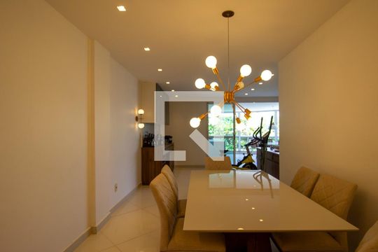 Sala de apartamento à venda com 3 quartos, 199m² em Recreio dos Bandeirantes, Rio de Janeiro