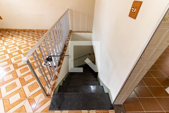 Entrada de casa à venda com 4 quartos, 209m² em Vila das Merces, São Paulo