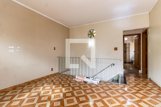 Sala de casa à venda com 4 quartos, 209m² em Vila das Merces, São Paulo