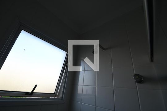 Banheiro 2 de casa de condomínio à venda com 2 quartos, 100m² em Parque Imperador, Campinas