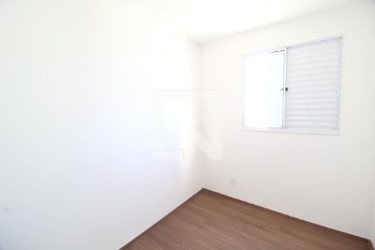 Quarto 1 de apartamento para alugar com 2 quartos, 55m² em Jardim Sul, Uberlândia