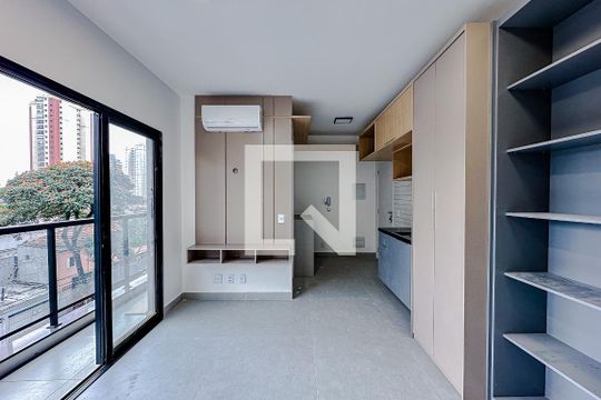 Studio de kitnet/studio para alugar com 1 quarto, 28m² em Cambuci, São Paulo