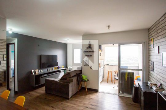 Apartamento à venda com 2 quartos, 67m² em Centro, Diadema